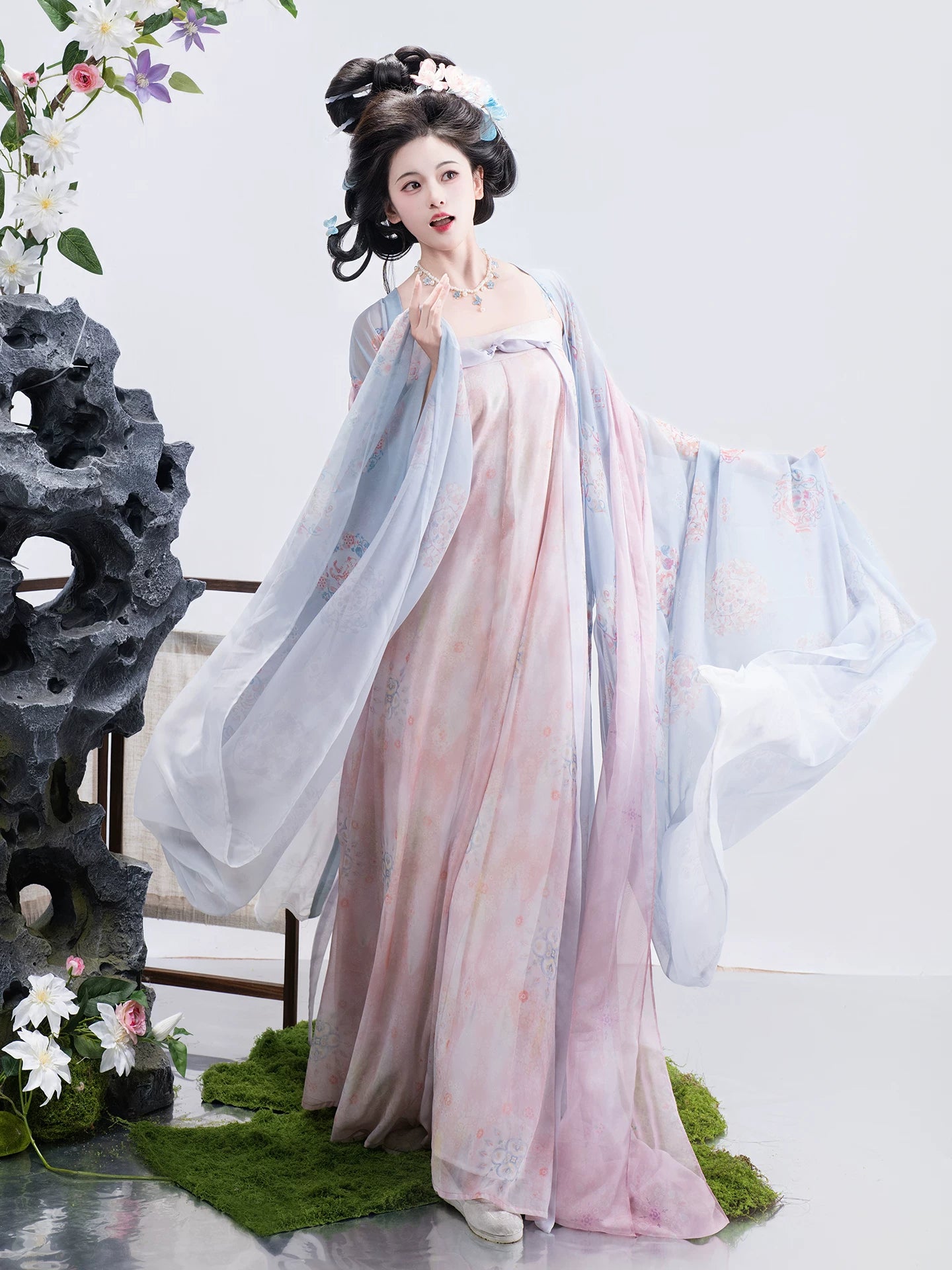 Asagiri hanfu restores tang style looks thin chest length skirt big sleeved shirt girl spring and summer set silk front view