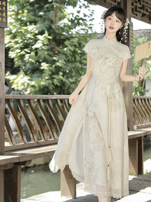 Authentic lolita modern hanfu dress ivory mandarin collar short sleeve cheongsam layered lace tulle skirt sweet chinese garden style for women standing front