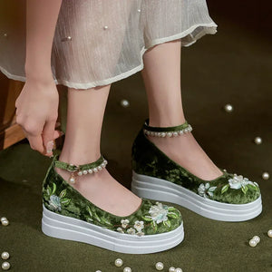 Authentic mermaid tear jade lace hanfu flats embroidered traditional chinese shoes with hidden wedge heel standing front
