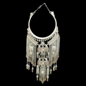 Authentic yunnan ethnic style miao necklace exaggerated large collar silver pendant performance jewelry for women standing front