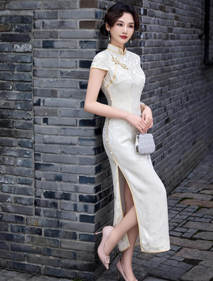 Cheongsam qipao ivory white short sleeve slim maxi dress with side slit and mandarin collar modern elegant for women front view