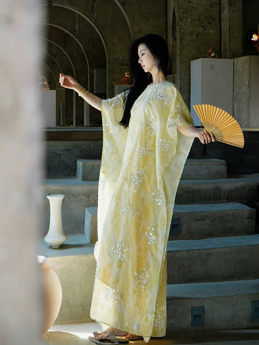 Chestnut jade amber new chinese heavy duty golden strand bead embroidered fish tooth silk makeup satin suspender skirt set for women front view