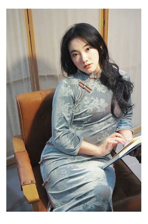 Complete velvet elegance new chinese set autumn winter qipao dress with curve flattering velvet design full length view