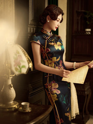 Dark silk gold floral cheongsam embroidery qipao dress with mandarin collar for women back view