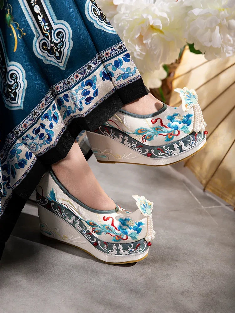 Elegant blue hanfu embroidered shoes women tang style cloud toe flats with 10cm lift for spring autumn for women side view