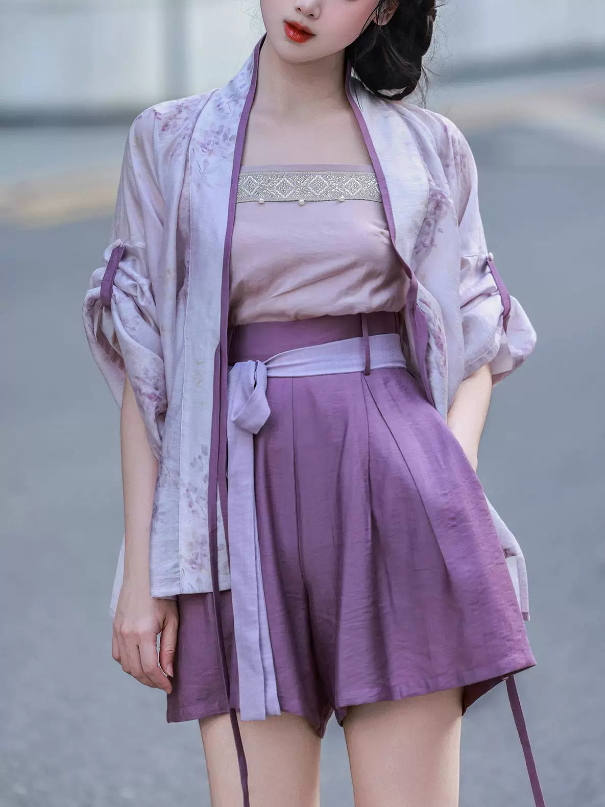 Elegant dream wisteria fendai purple hanfu set tencel shirt tang beizi sling top and shorts for summer side view
