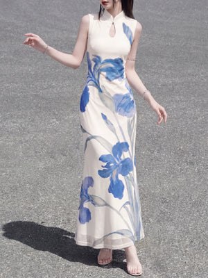 Elegant white iris cheongsam dress long holiday temperament art sleeveless stand up collar skirt for women side view
