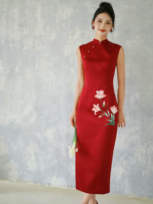 Exquisite he huanxi red cheongsam embroidered chinese wedding toast dress for bridal toast event full length view