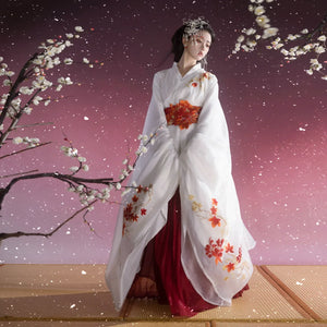 “Camellia Snow” White Battle-Robe Set | Original Embroidered Hanfu Inspired by the Warring States - Yandan_Hanfu