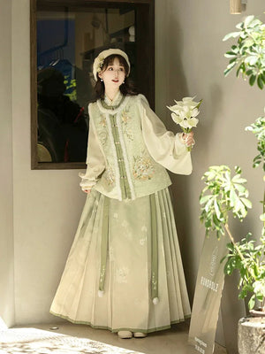“Meow Meow” – Cozy Ming-Style Hanfu Set with Embroidered Bijia & Mamian Skirt (Winter) - Yandan_Hanfu