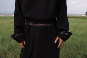 Premium Traditional Mongolian Robe for Men — Hand-Fastened, Solid Twill Design - Yandan_Hanfu