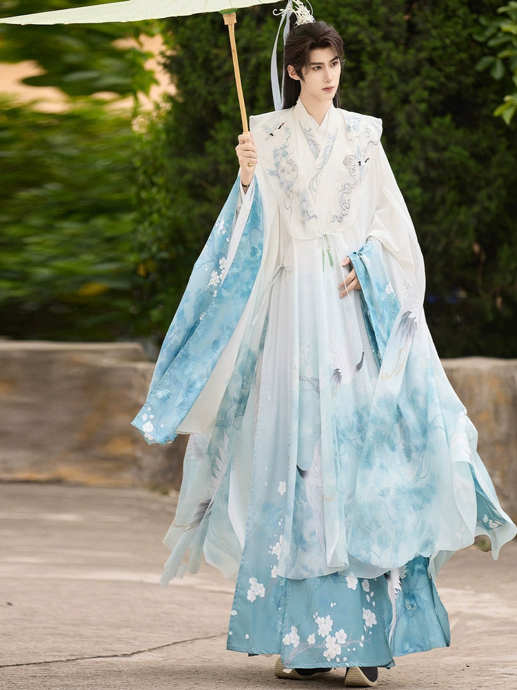 Pine & Crane – Unisex Modern Hanfu Cape | Elegant Ming-Style Cross-Collar Cloak for Spring & Autumn