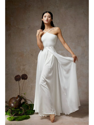 Elegant Solid Halter Maxi Dress – Flowing High-Slit Skirt for Dance & Evening Wear - Yandan_Hanfu