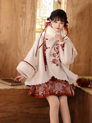“Serpent Drum” – Modern Hanfu Autumn/Winter Set | Coat & Ma Mian Skirt - Yandan_Hanfu