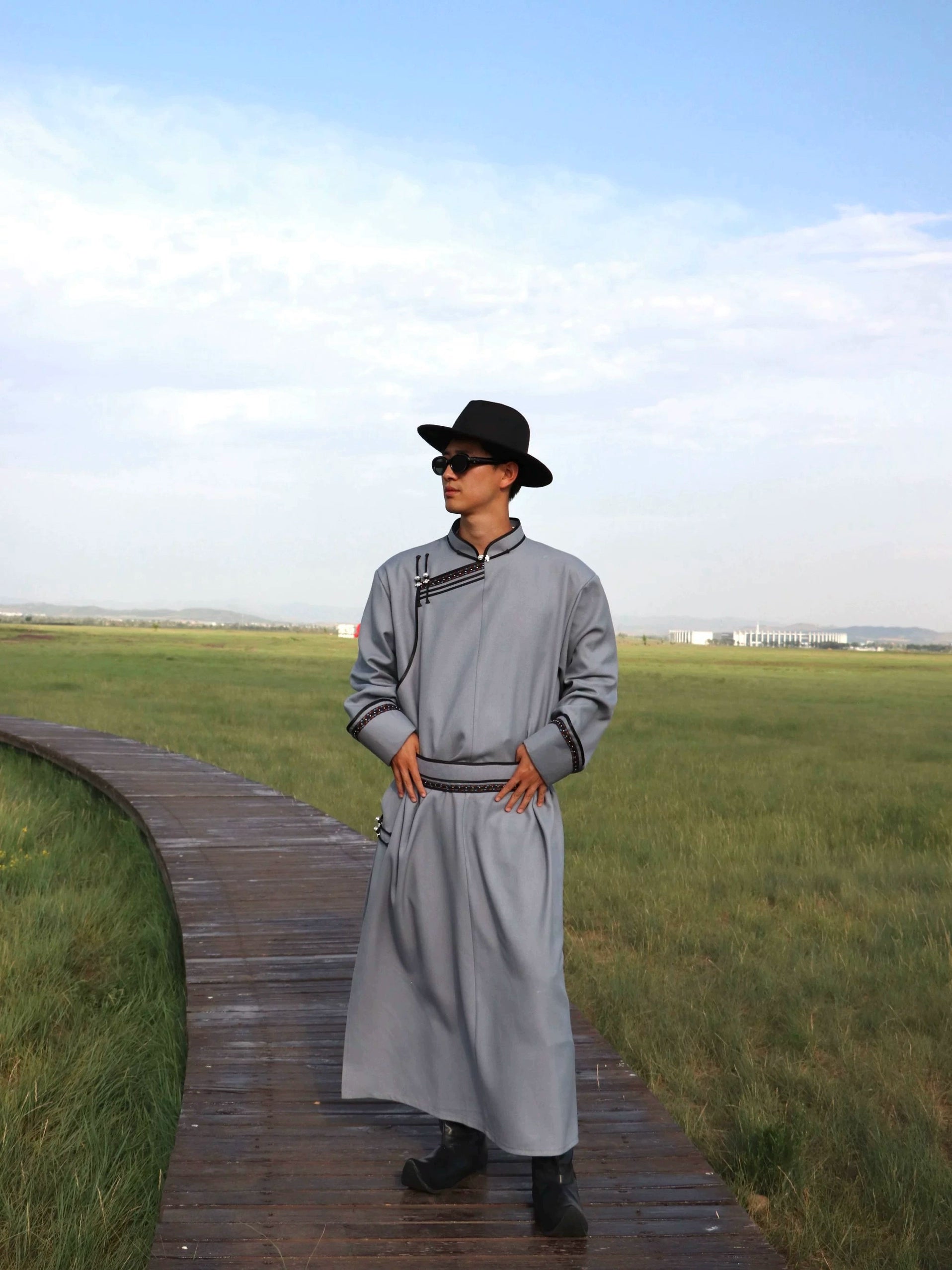 Premium Traditional Mongolian Robe for Men — Hand-Fastened, Solid Twill Design