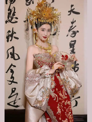 Scarlet Promise – Luxury Modern Red Bridal Qipao - Yandan_Hanfu