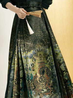 Men's Mamian skirt set sleeve and waist close-up