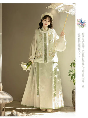 “Meow Meow” – Cozy Ming-Style Hanfu Set with Embroidered Bijia & Mamian Skirt (Winter) - Yandan_Hanfu