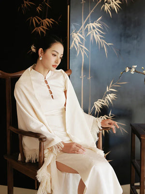 "Xi Zhu" White Dark Pattern Tassel Shawl Cheongsam Bride Wedding Dress Engagement - Yandan_Hanfu