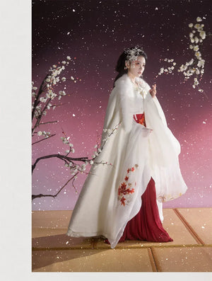 “Camellia Snow” White Battle-Robe Set | Original Embroidered Hanfu Inspired by the Warring States - Yandan_Hanfu
