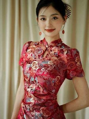 Yue Xi – Red Embroidered Jacquard Qipao for Wedding, Engagement & Tea Ceremony - Yandan_Hanfu