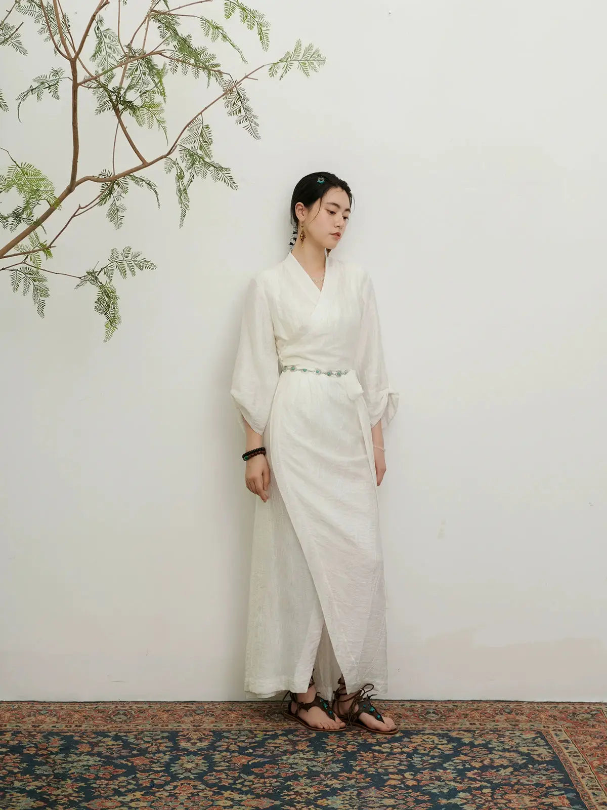 Realm of White – Yunshang Dress | Tibetan-Inspired New Chinese Style V-Neck White Gown