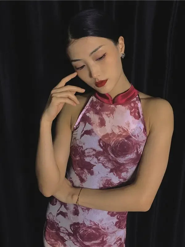 Elegant Sleeveless Red Floral Cheongsam – Modern Chinese-Style Vintage Long Qipao Dress - Yandan_Hanfu