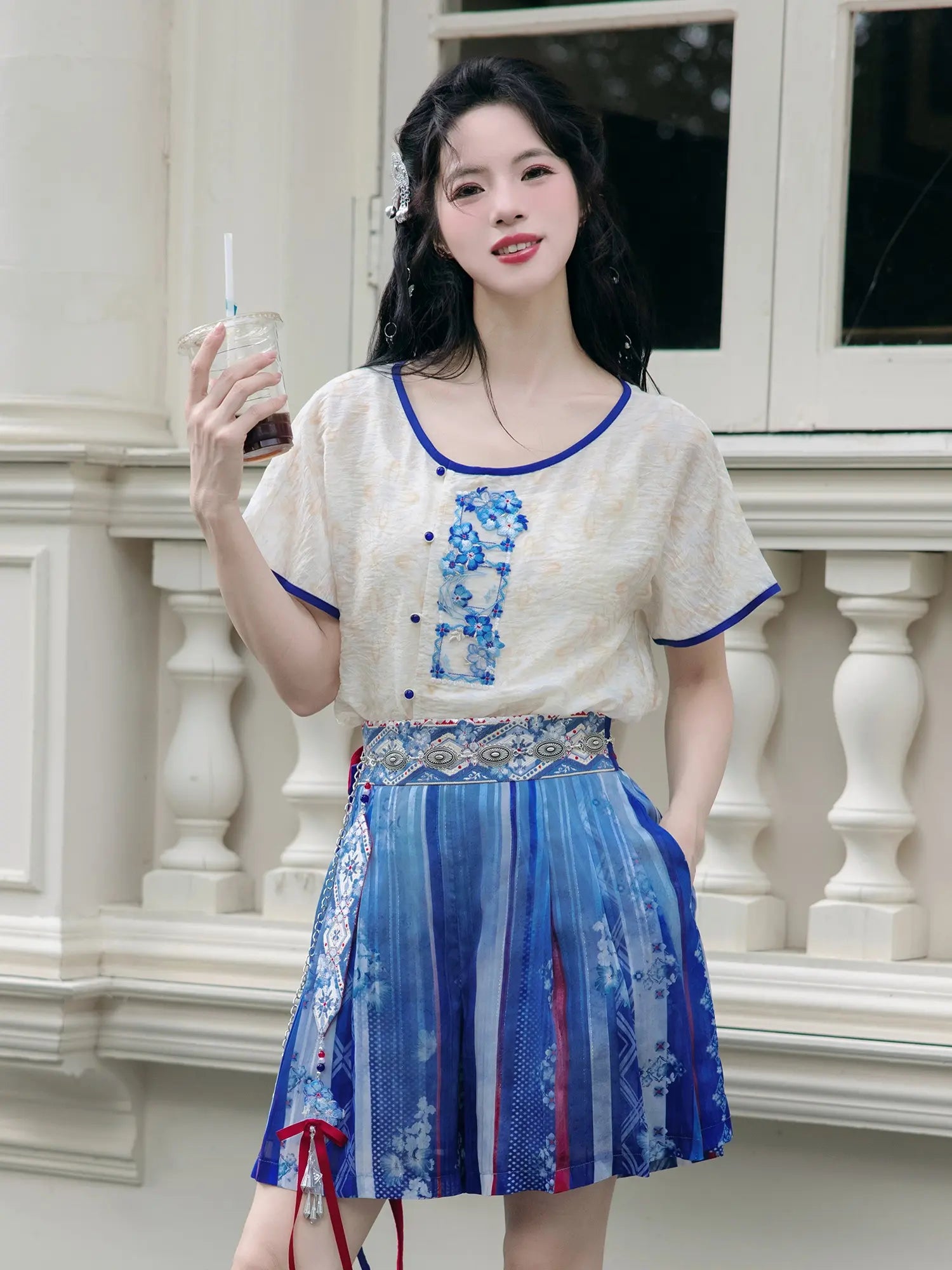 Moonlit Blossoms – Tang Dynasty Inspired Summer Hanfu with Embroidered Round Collar Top & Flowing Skirt