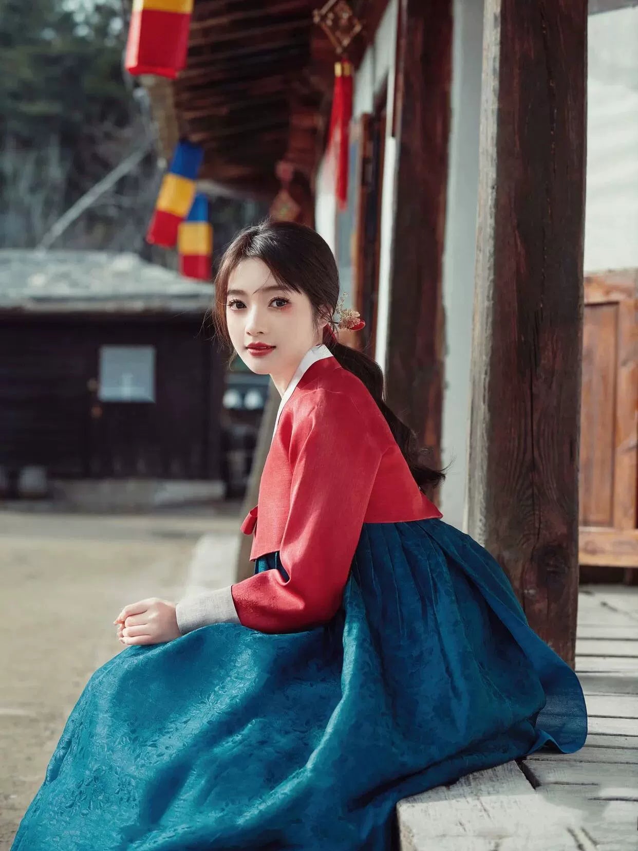 Korean Traditional Court Style Hanbok Wedding Dress in red and blue, perfect for cultural performances and daily traditional wear.