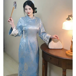 “Azure Spring” – New Chinese Embroidered Qipao | Plus-Friendly, Slimming Early-Spring Dress - Yandan_Hanfu