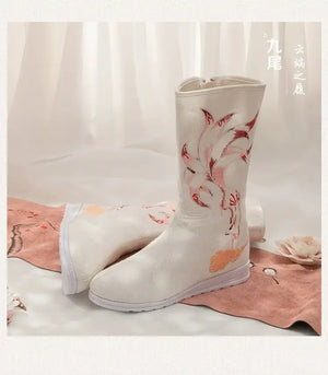 Hanfu Embroidered Boots – Women's White Fox Traditional Chinese Style Winter Boots - Yandan_Hanfu