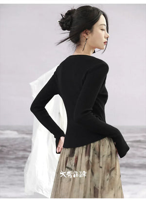 New Chinese style | suit women's early spring sweater fake two piece knitted black & red top - Yandan_Hanfu