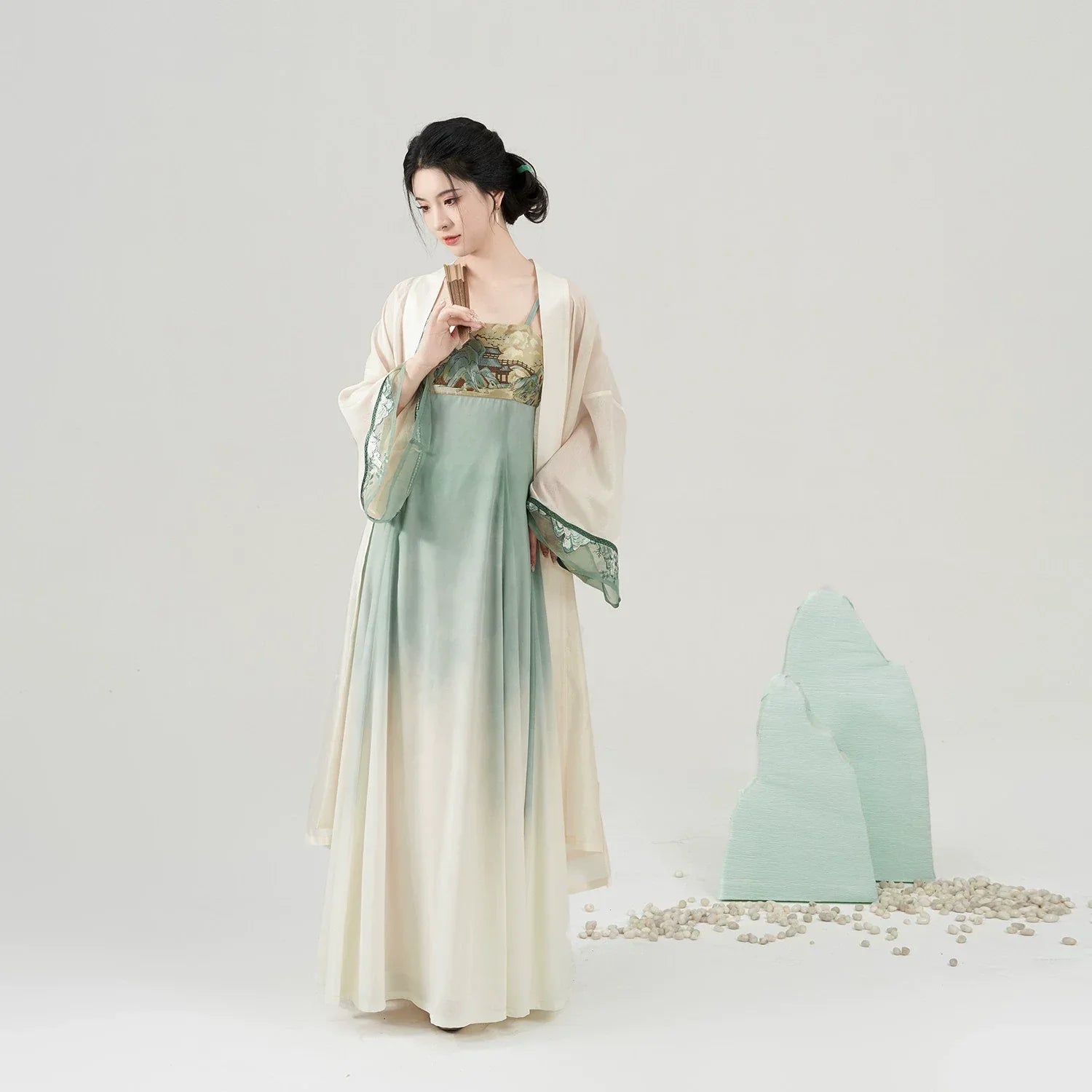 Walking Through Green Hills – Tang-Inspired Hanfu Dress Set with Camisole Gown and Overlap Blouse - Yandan_Hanfu