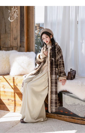 Amber Grace – Modern Hanfu Women's Autumn/Winter Set | Ming-Style Round-Collar Wool Coat with Plaid Song-Inspired Pants - Yandan_Hanfu