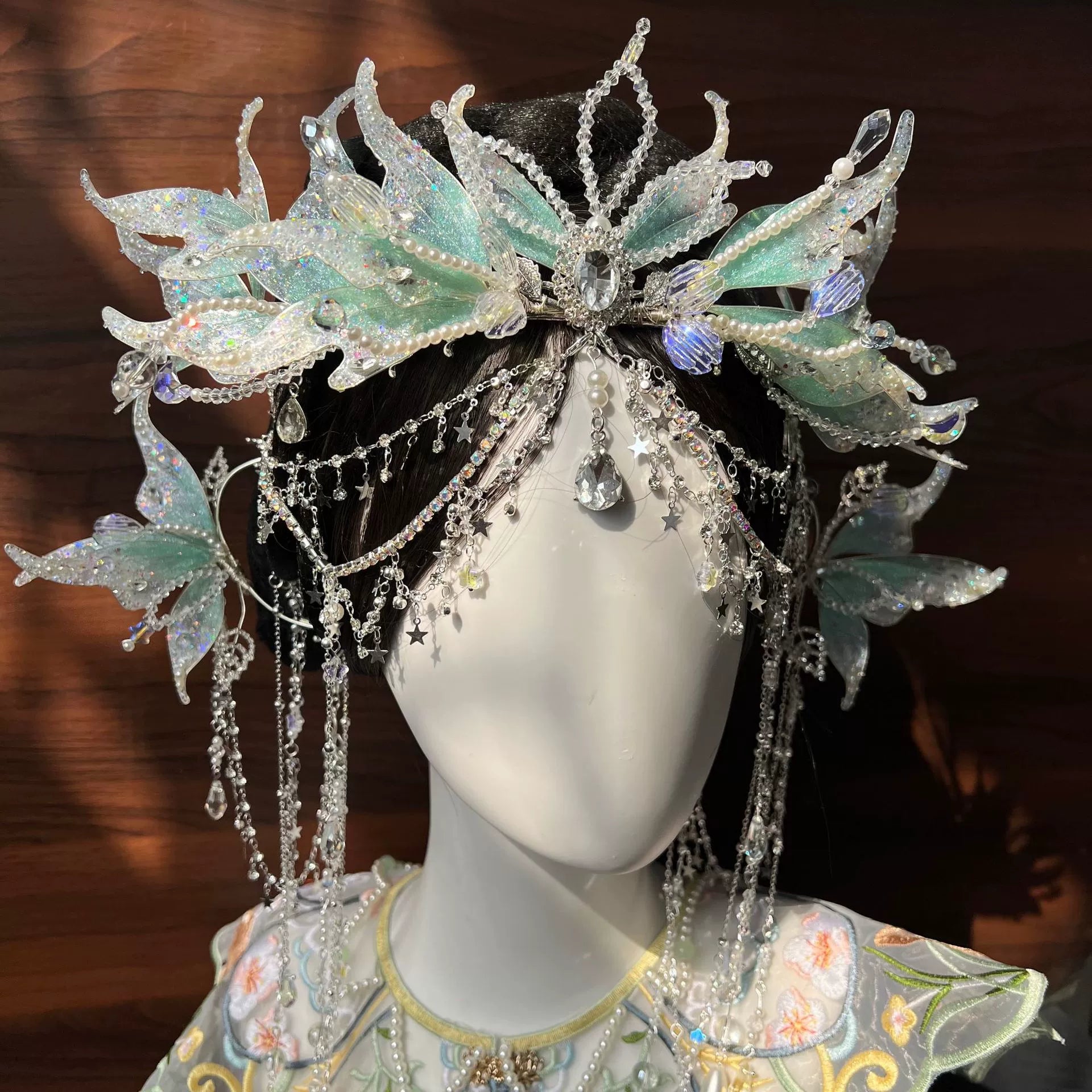 Mermaid Princess Crown – Ethereal Hair Accessory for Hanfu & Fantasy Photoshoots