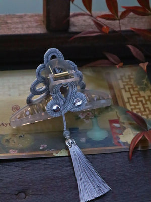 Realm of Grace – New Chinese Style Vintage Hair Claw | Elegant Tassel Shark Clip & Duckbill Barrette - Yandan_Hanfu