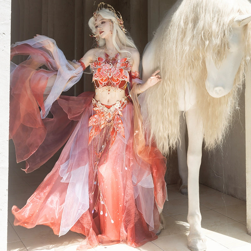 Butterfly of the Desert – Apsara-Inspired Costume in Dunhuang Western Style