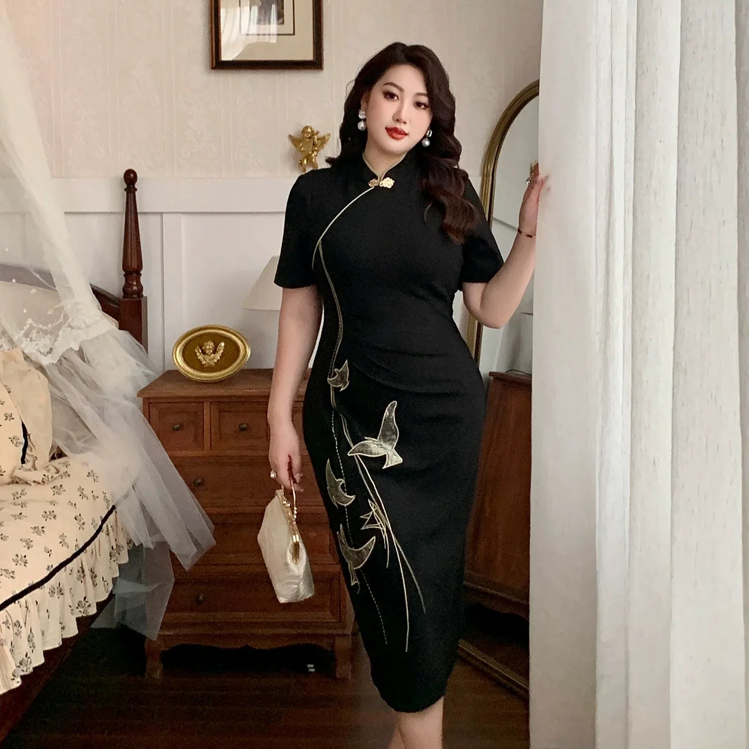 Nuevo vestido cheongsam/qipao de talla grande negro bordado estilo