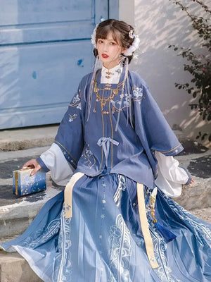 Yuxue Fragrance, Ming-Dynasty short shirt pleated skirt aligned with waist - Yandan_Hanfu
