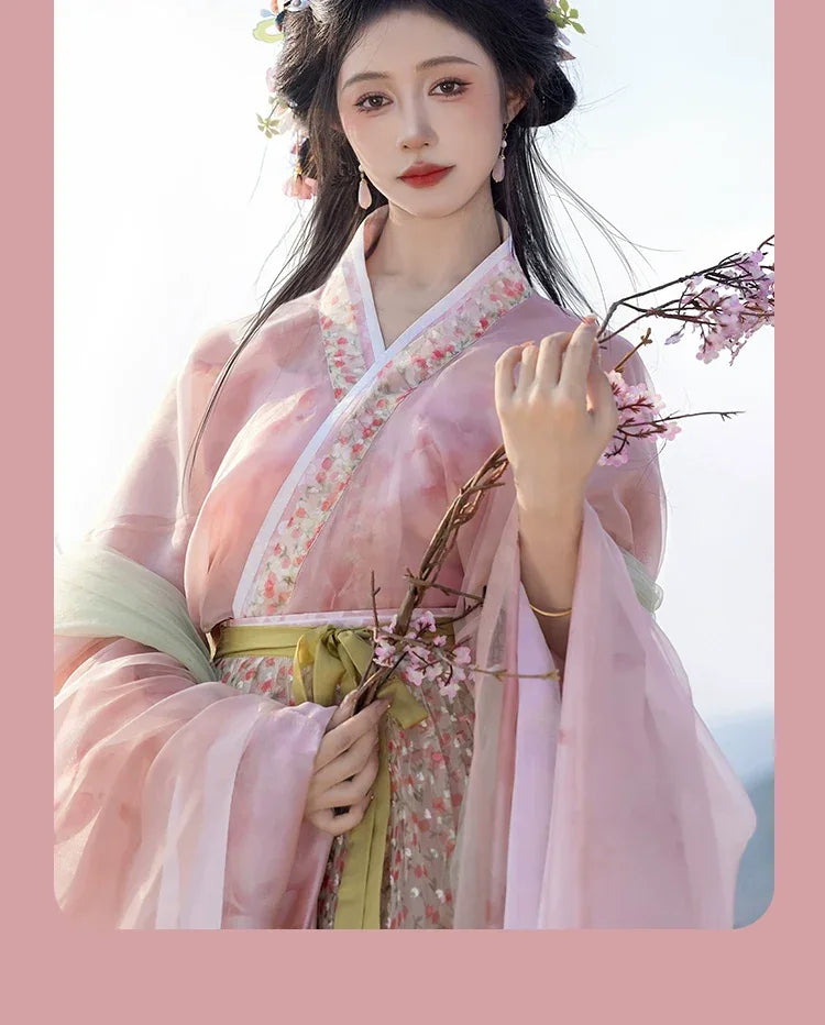 Peach Oolong – Light Floral Hanfu Set with Flowing Sleeves | Southern & Northern Dynasties Inspired - Yandan_Hanfu