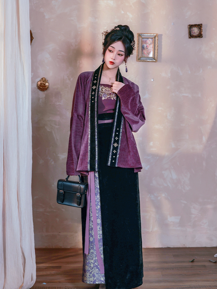 Twilight Purple Song Dynasty Hanfu 3-Piece Set - front styling view