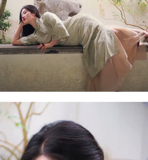 Emerald Flowing-Sleeve Qipao – New Chinese Silhouette with Full Opening & Elegant Plus-Friendly Fit - Yandan_Hanfu