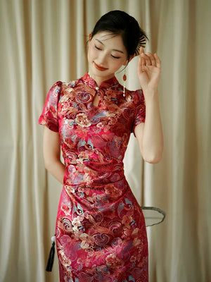 Yue Xi – Red Embroidered Jacquard Qipao for Wedding, Engagement & Tea Ceremony - Yandan_Hanfu