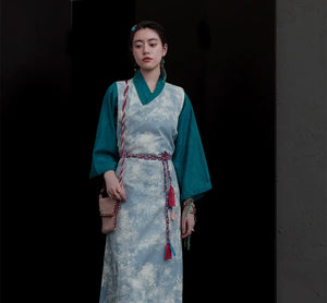 Ink-Dye V-Neck A-Line Dress – Modern Hanfu Silhouette with Tibetan-Inspired Details - Yandan_Hanfu