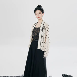 Yunmo Xingshu modern hanfu outfit full body studio model photo