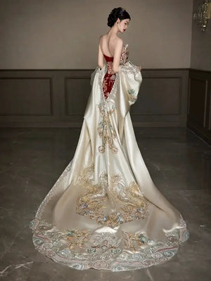 Scarlet Promise – Luxury Modern Red Bridal Qipao - Yandan_Hanfu