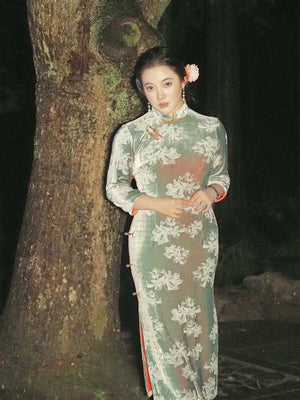 Velvet Elegance – New Chinese Qipao Dress | Autumn/Winter Curve-Flattering Fit - Yandan_Hanfu