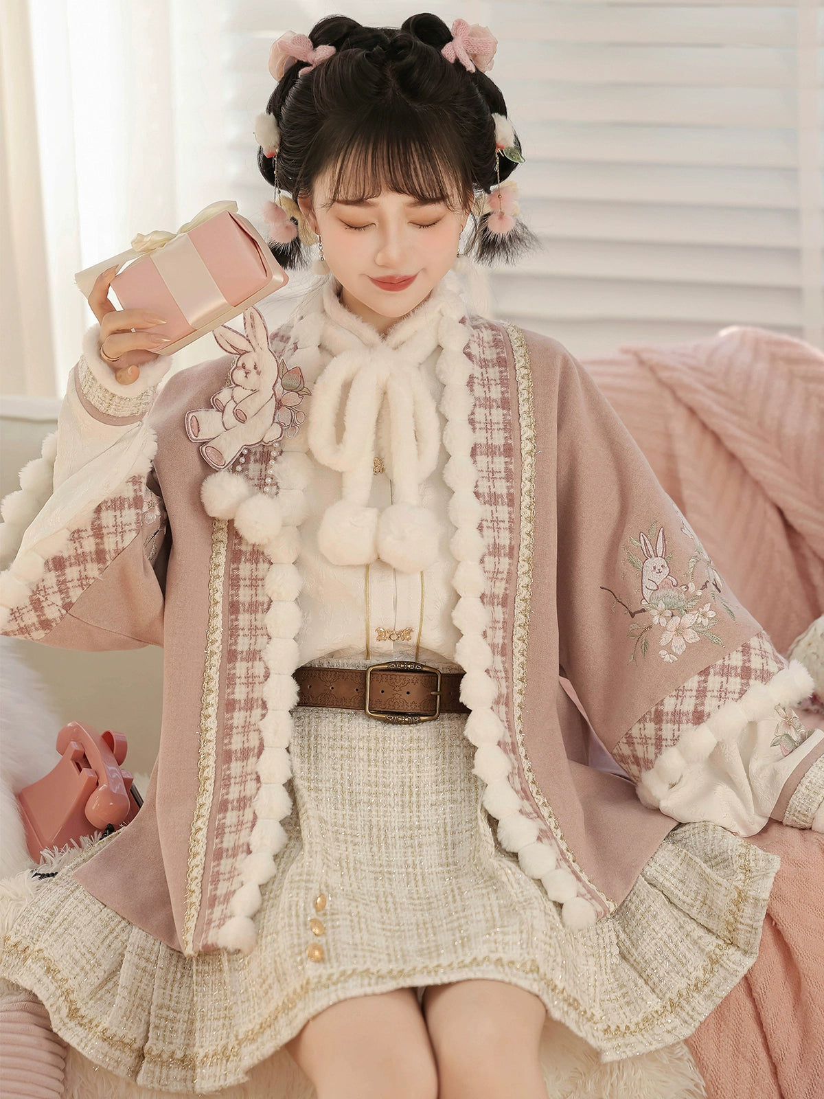 Pink Modern Hanfu-Inspired Outfit – New Chinese Top & Midi Skirt Set for Autumn/Winter