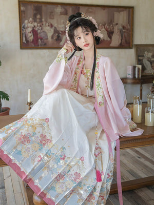Bogu Peach Blossom Ming Hanfu full outfit indoor photoshoot