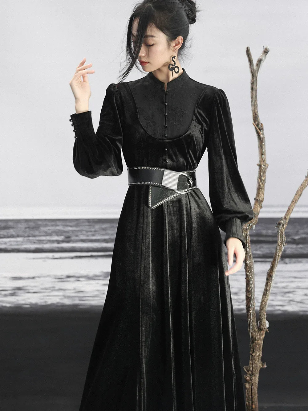 New Chinese Style | Black Lace Dress Women's Stand-up Collar Waist Slimming Long Skirt - Yandan_Hanfu